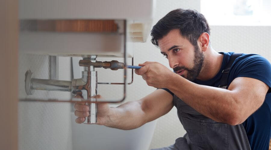 Local tankless water heater installation in Smyrna, TN